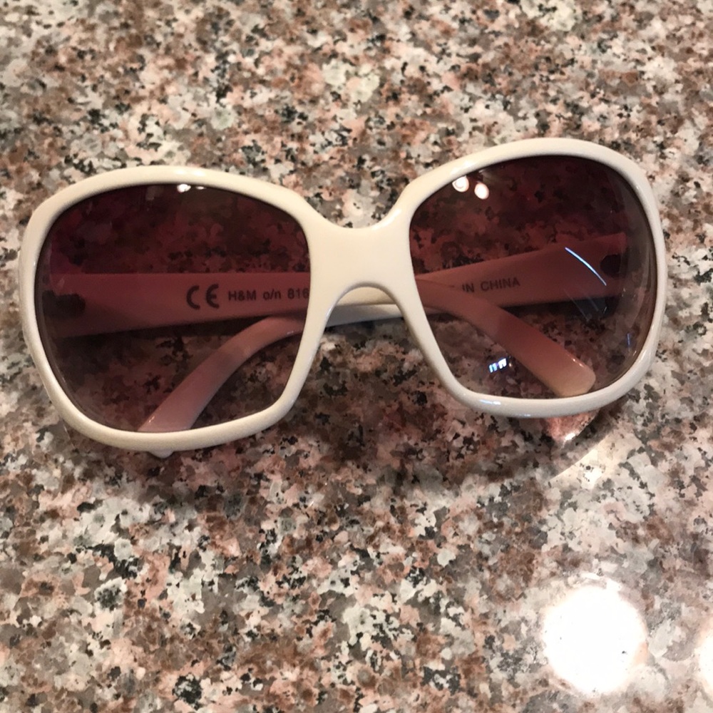 Sunglasses: Off White with Brown Gradient Lenses